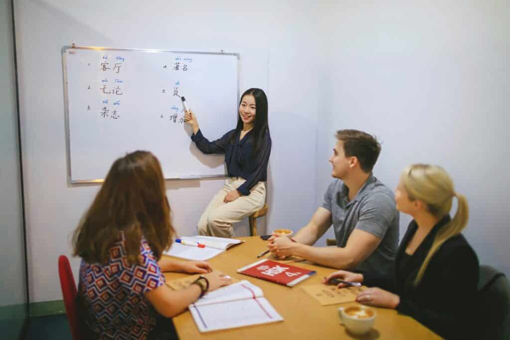 cover image of goeast shanghai chinese group classes